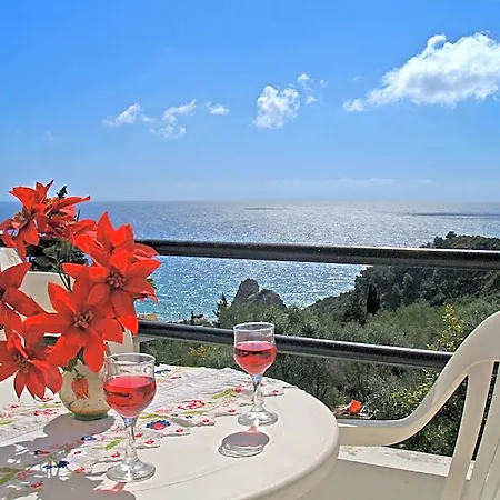 Perfect For A Family Escape - Pelekas